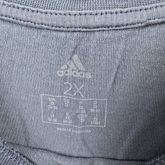 Adidas Womens 2X Blue Logo T-Shirt Made In Indonesia Cotton Blend - Picture 4 of 6
